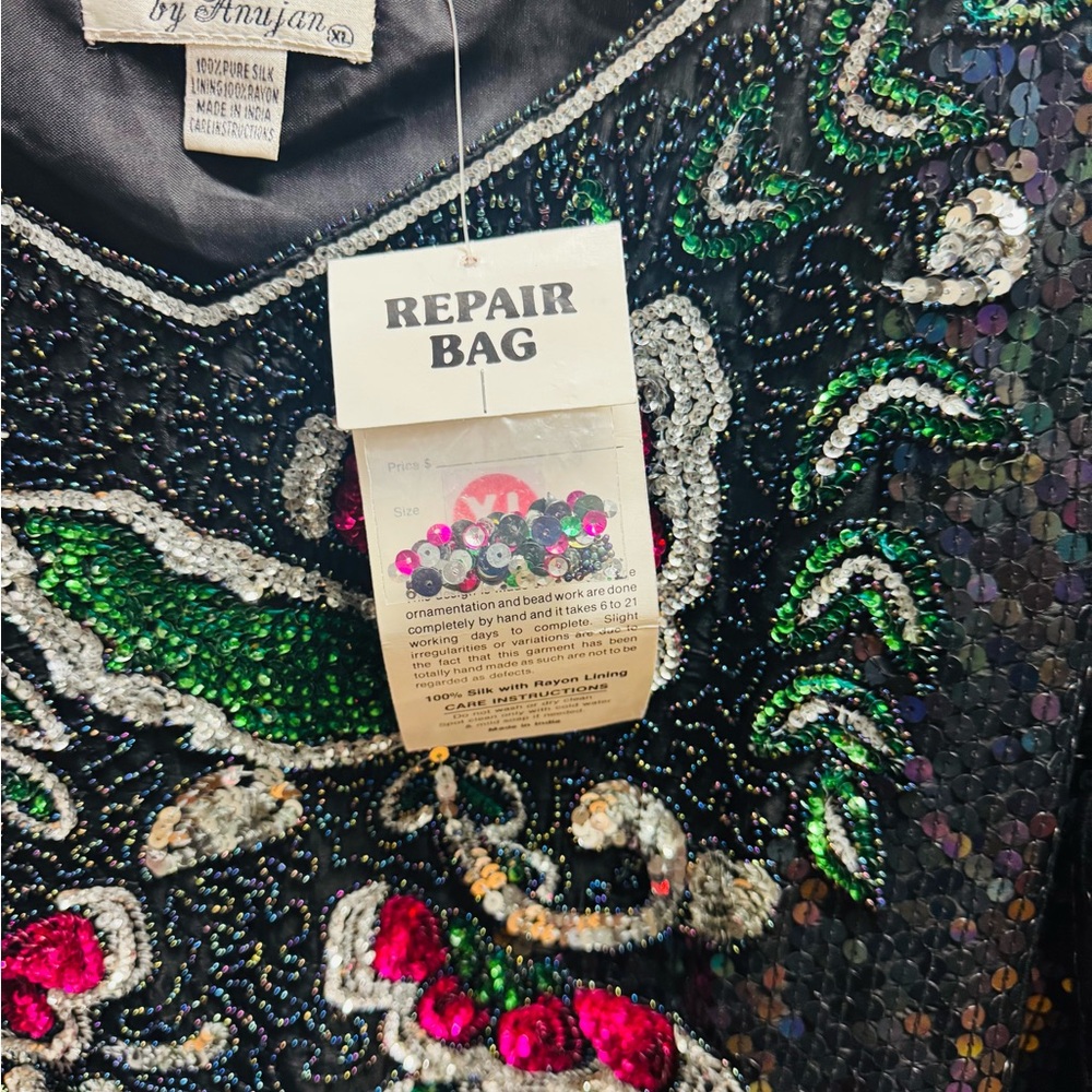 Elegance by Anjani Black Sequin Blouse with Floral Embroidery - Picture 4 of 10